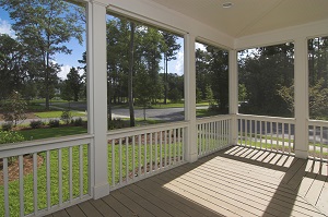 Screened-in porch design